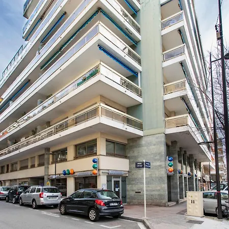 A1 - Centre 5 Min To Sea - Ac & Balcony