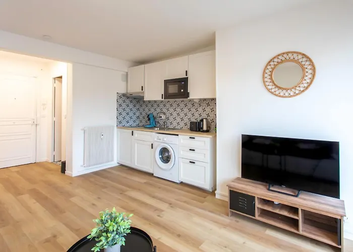 A1 - Centre 5 Min To Sea - Ac & Balcony 昂蒂布